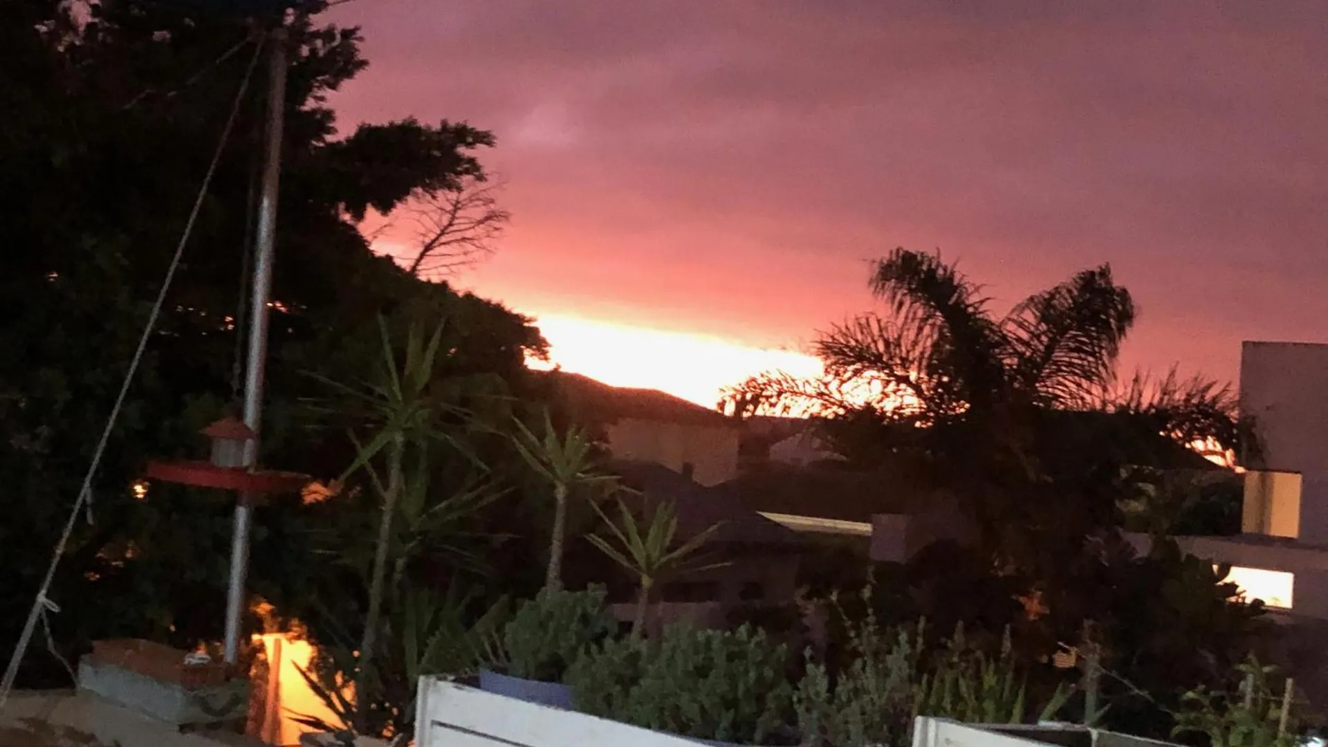 Sunset Decks Guesthouse Κέιπ Τάουν Πανσιόν