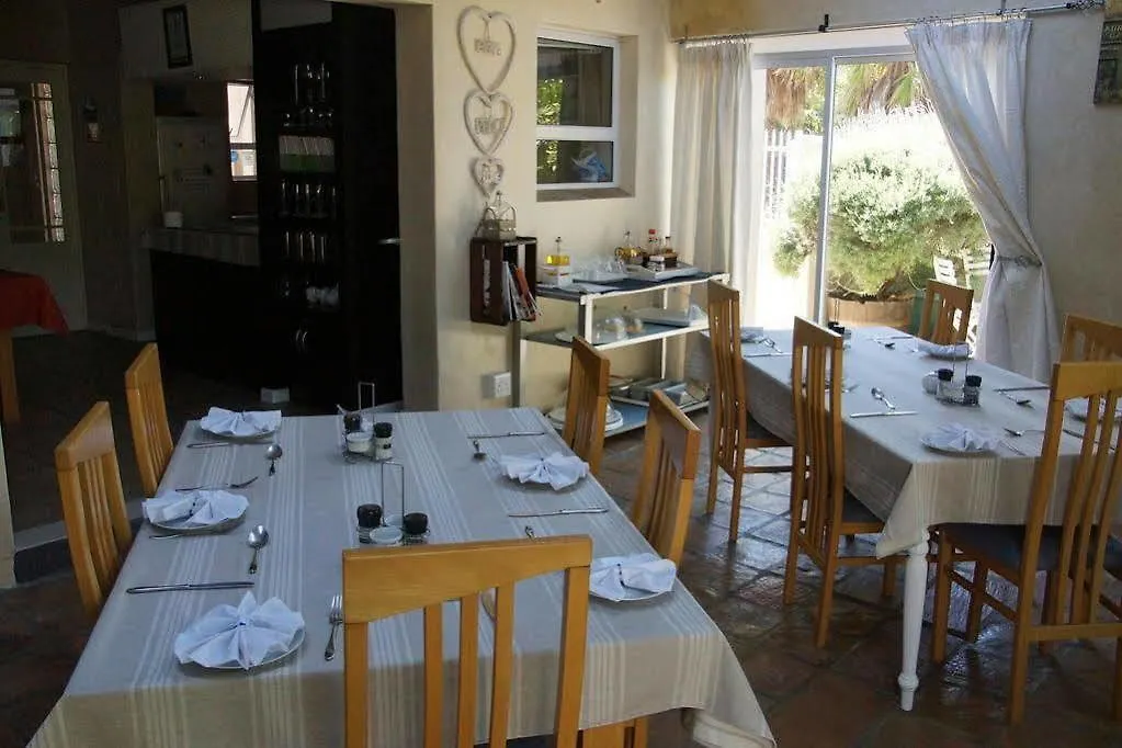 Sunset Decks Guesthouse Κέιπ Τάουν Πανσιόν