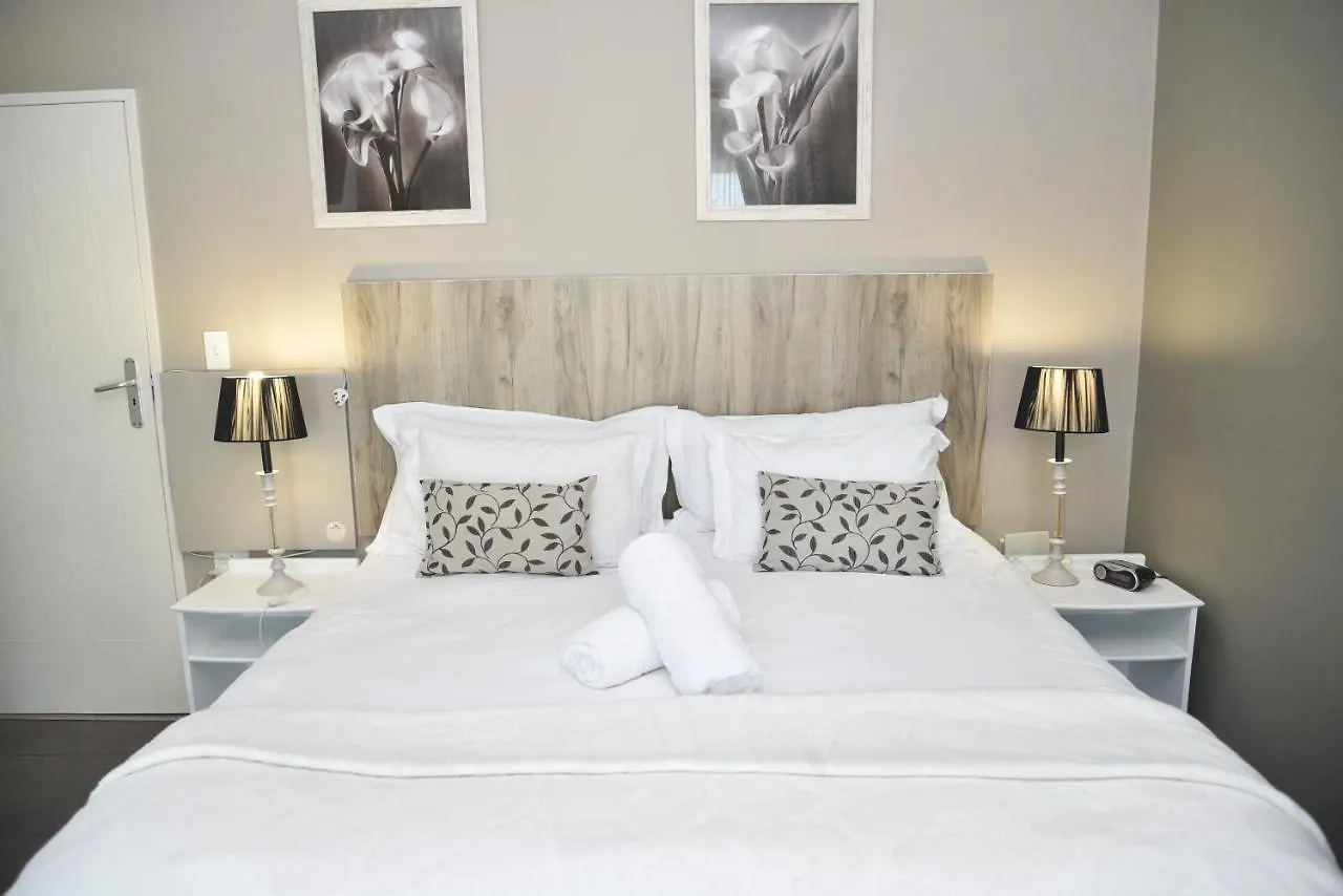 Sunset Decks Guesthouse Κέιπ Τάουν Νότια Αφρική